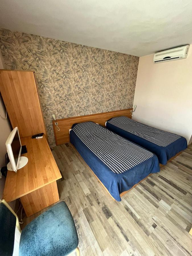 Hotel Kredo Sliven Exterior photo